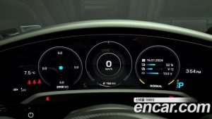 Porsche Taycan Turbo CROSS TURISMO 2022 года из Южной Кореи