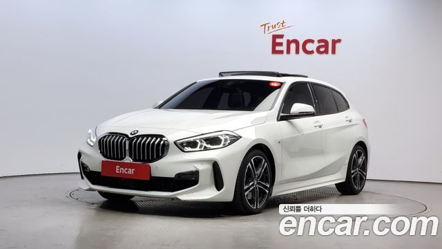 BMW 1-Series 120i M Sport 2023 года из Кореи
