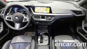 BMW 1-Series 120i M Sport 2023 года из Южной Кореи