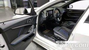 BMW 1-Series 120i M Sport 2023 года из Южной Кореи