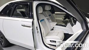 Rolls-Royce Ghost 6.7 V12 Black Badge 2023 года из Южной Кореи