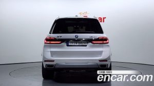 BMW X7 xDrive 40d Design Pure Excellence 7-Seater 2024 года из Южной Кореи
