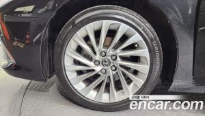 Lexus ES Luxury Plus 2023 года из Южной Кореи