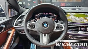 BMW X6 M50i 2023 года из Южной Кореи