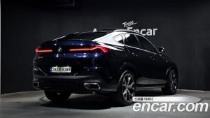 BMW X6 xDrive40i M Sport 2023 года из Южной Кореи