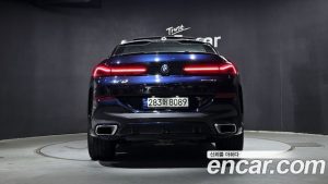 BMW X6 xDrive40i M Sport 2023 года из Южной Кореи