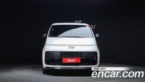 Hyundai Staria L3.5 Lounge 9-Seater 2025 года из Южной Кореи