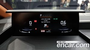 Hyundai Staria L3.5 Lounge 9-Seater 2025 года из Южной Кореи