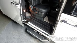 Hyundai Staria L3.5 Lounge 9-Seater 2025 года из Южной Кореи