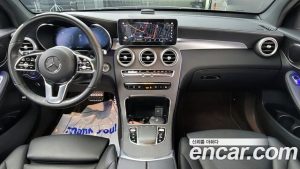Mercedes-Benz GLC-Class GLC300 4MATIC Coupe 2023 года из Южной Кореи