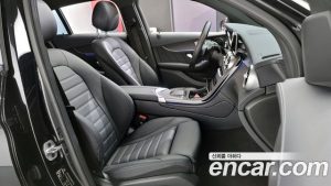 Mercedes-Benz GLC-Class GLC300 4MATIC Coupe 2023 года из Южной Кореи