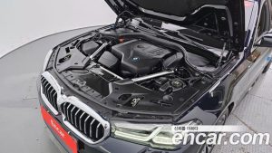 BMW 5-Series 520i M Sport 2023 года из Южной Кореи
