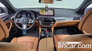 BMW 5-Series 520i M Sport 2023 года из Южной Кореи