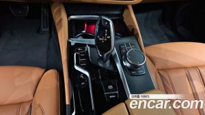 BMW 5-Series 520i M Sport 2023 года из Южной Кореи