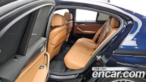 BMW 5-Series 520i M Sport 2023 года из Южной Кореи