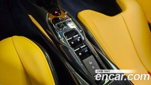 Ferrari 296 3.0 V6 2024 года из Южной Кореи