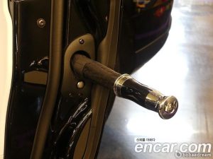 Rolls-Royce Cullinan 6.7 V12 Black Badge 2023 года из Южной Кореи