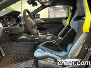 BMW M4 M4 CSL 2023 года из Южной Кореи