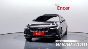 Volvo S90 B5 ULTIMATE Bright 2023 года из Южной Кореи