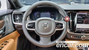 Volvo S90 B5 ULTIMATE Bright 2023 года из Южной Кореи