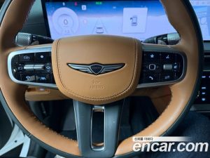Genesis GV80 2.5T Бензин AWD 2024 года из Южной Кореи