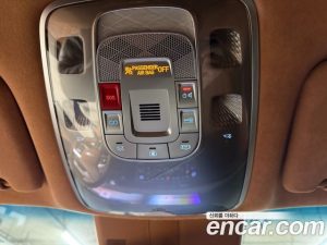 Genesis GV80 2.5T Бензин AWD 2024 года из Южной Кореи