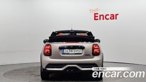 Mini Cooper Convertible CLASSIC 2024 года из Южной Кореи