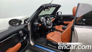 Mini Cooper Convertible CLASSIC 2024 года из Южной Кореи