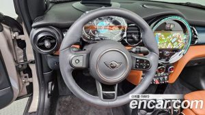 Mini Cooper Convertible CLASSIC 2024 года из Южной Кореи