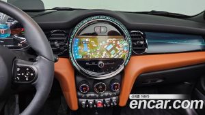 Mini Cooper Convertible CLASSIC 2024 года из Южной Кореи