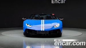 Lamborghini Huracan LP640-4 EVO SPYDER 2023 года из Южной Кореи