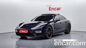 Porsche Panamera 4.0 GTS 2022 года из Южной Кореи
