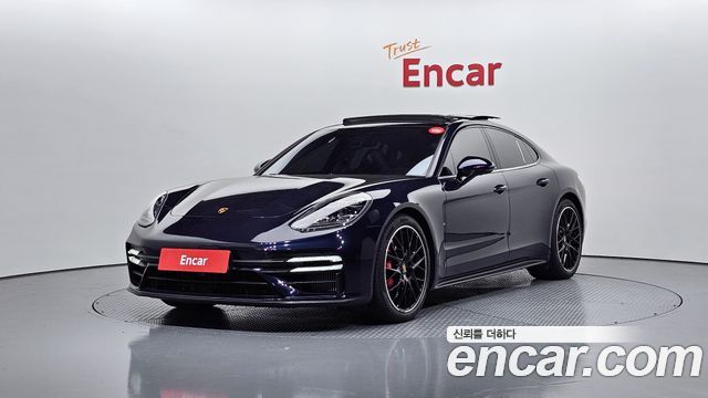 Porsche Panamera 4.0 GTS 2022 года из Кореи