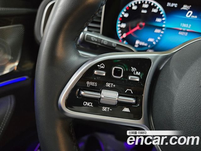 38761126_020.jpg Mercedes-Benz GLE-Class GLE300d 4MATIC 2023 года из Южной Кореи