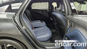 Kia K8 Signature 2025 года из Южной Кореи