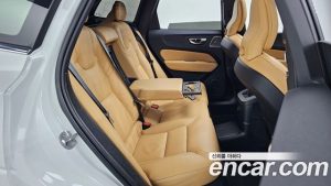 Volvo XC60 T8 ULTIMATE Bright 2024 года из Южной Кореи