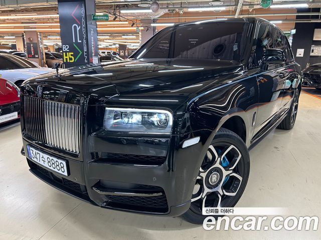 Rolls-Royce Cullinan 6.7 V12 Black Badge 2023 года из Кореи