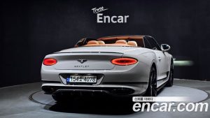 Bentley Continental 6.0 GTC 2022 года из Южной Кореи