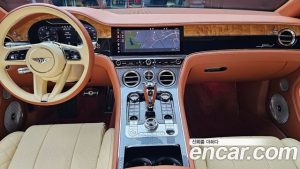 Bentley Continental 6.0 GTC 2022 года из Южной Кореи