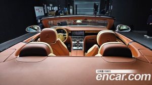 Bentley Continental 6.0 GTC 2022 года из Южной Кореи
