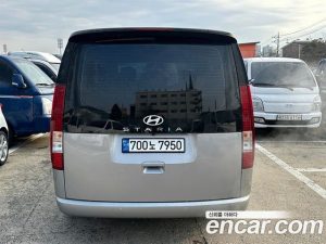 Hyundai Staria L3.5 Tourer 11-Seater 2025 года из Южной Кореи