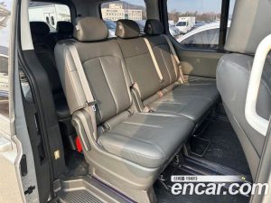 Hyundai Staria L3.5 Tourer 11-Seater 2025 года из Южной Кореи