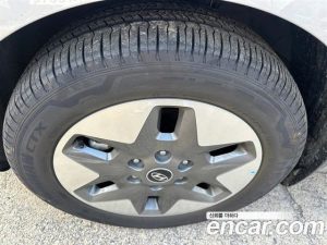Hyundai Staria L3.5 Tourer 11-Seater 2025 года из Южной Кореи