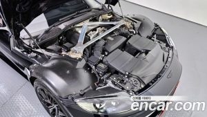 Astonmartin Vantage 4.0 V8 Coupe 2023 года из Южной Кореи