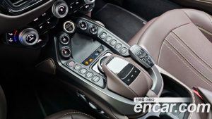 Astonmartin Vantage 4.0 V8 Coupe 2023 года из Южной Кореи