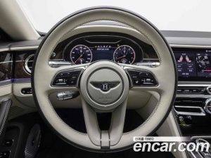 Bentley Flying Spur 4.0 Azure 2024 года из Южной Кореи