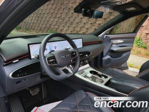 Genesis GV70 2.5T Бензин AWD 2025 года из Южной Кореи