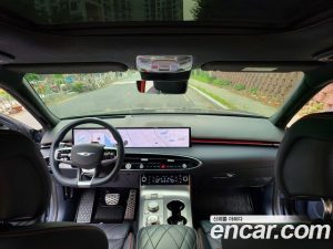 Genesis GV70 2.5T Бензин AWD 2025 года из Южной Кореи