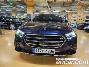Mercedes-Benz E-Class E300 4MATIC Exclusive 2024 года из Южной Кореи
