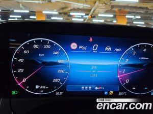 Mercedes-Benz E-Class E300 4MATIC Exclusive 2024 года из Южной Кореи